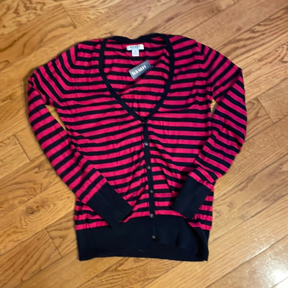 *NWT* Old Navy Cardigan